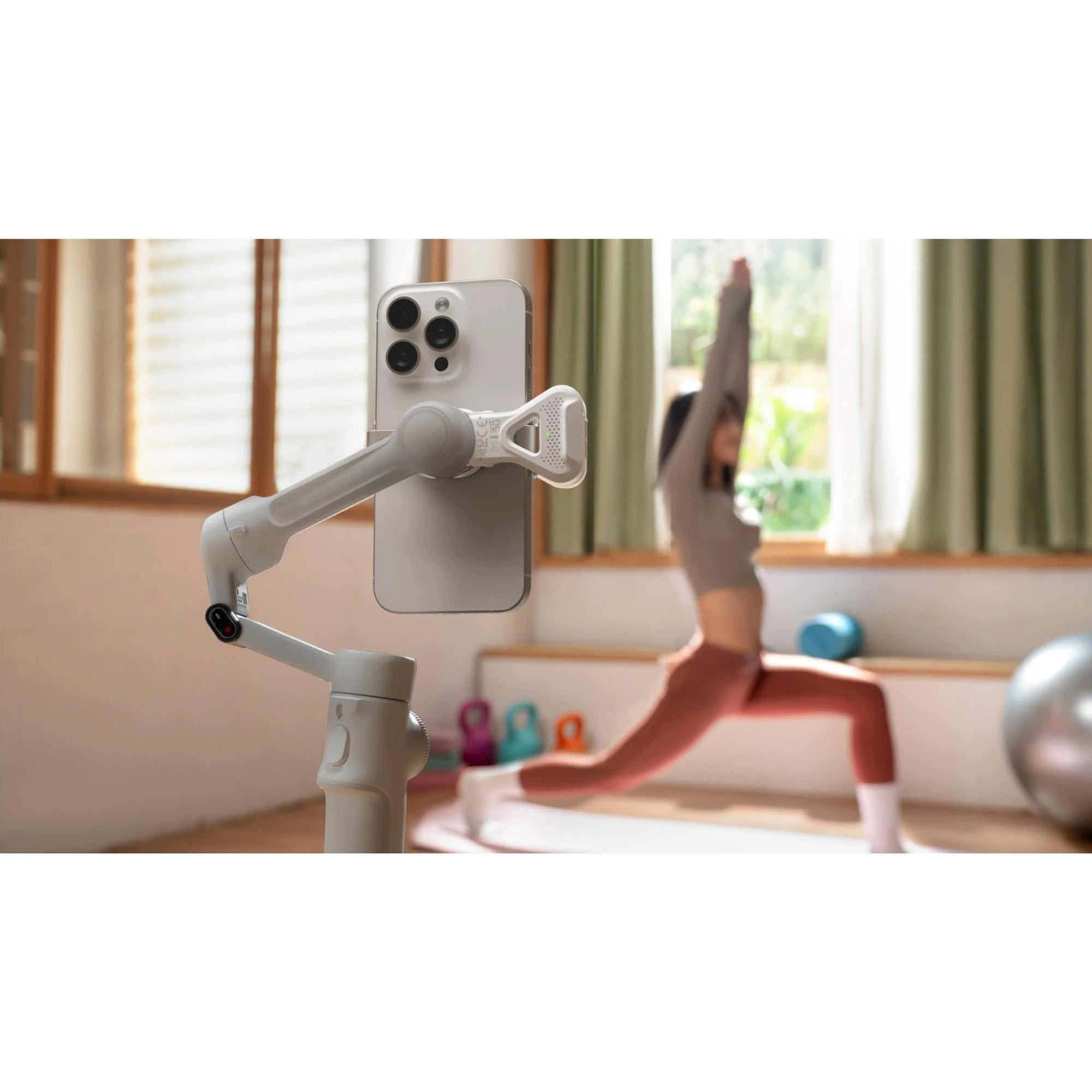Insta360 Flow 2 AI Tracker Stone Gray