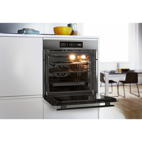 Ugradbena pećnica Whirlpool AKZ9 6270 IX