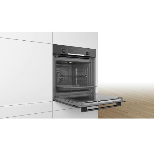 Ugradbena pećnica Bosch HBA573BB1