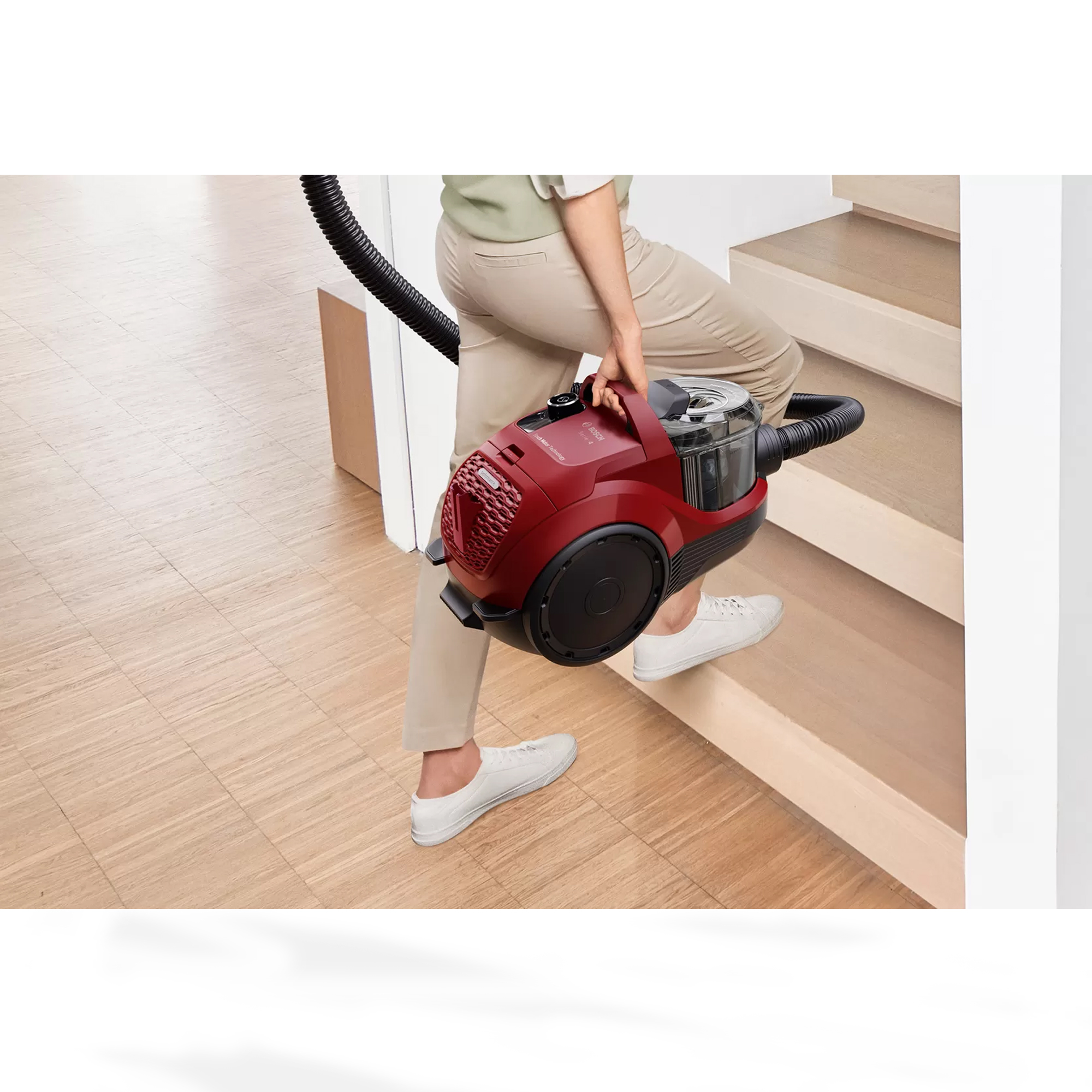Usisivač sa posudom Bosch BGC21X350 Serie 4 Crvena