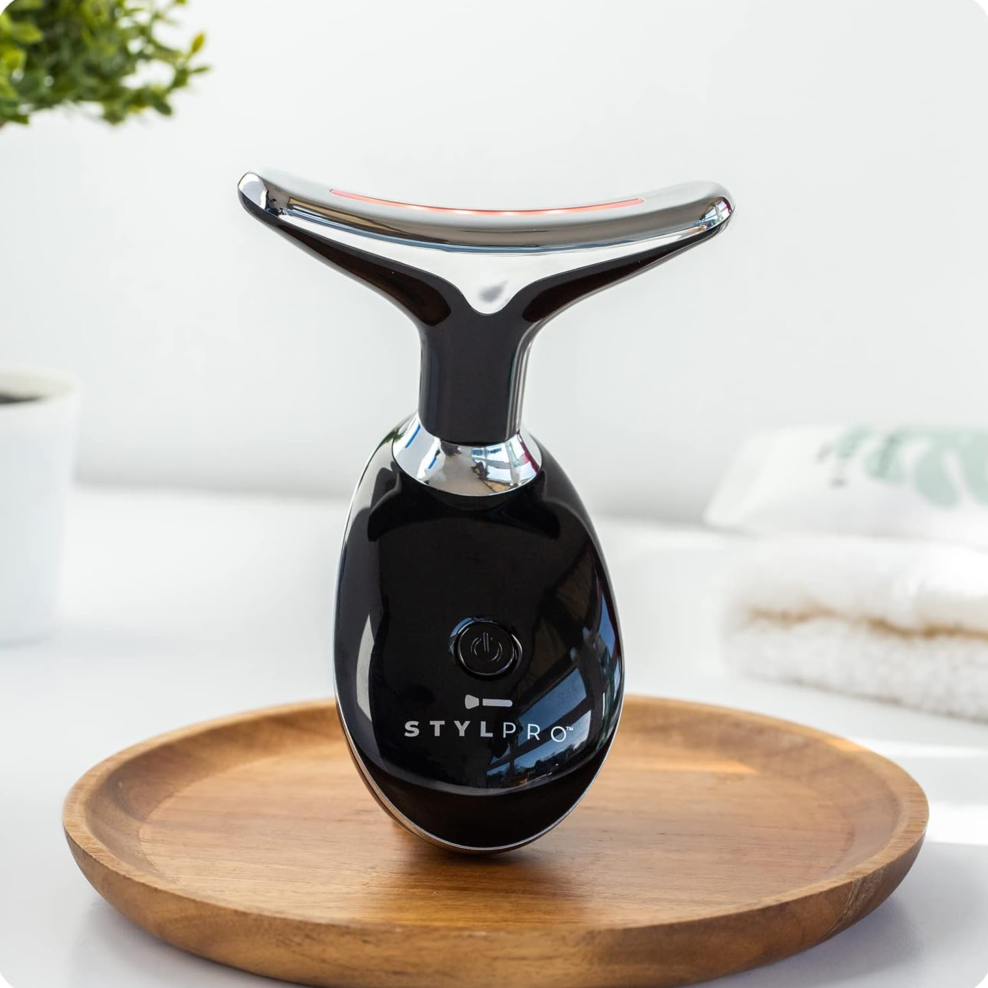 Uređaj za podmlađivanje kože lica i vrata StylPro Neck Smoother
