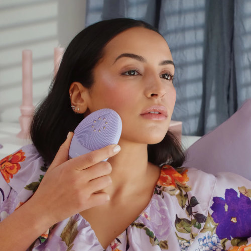 Uređaj za čišćenje lica Foreo Luna 3 Sensitive Skin