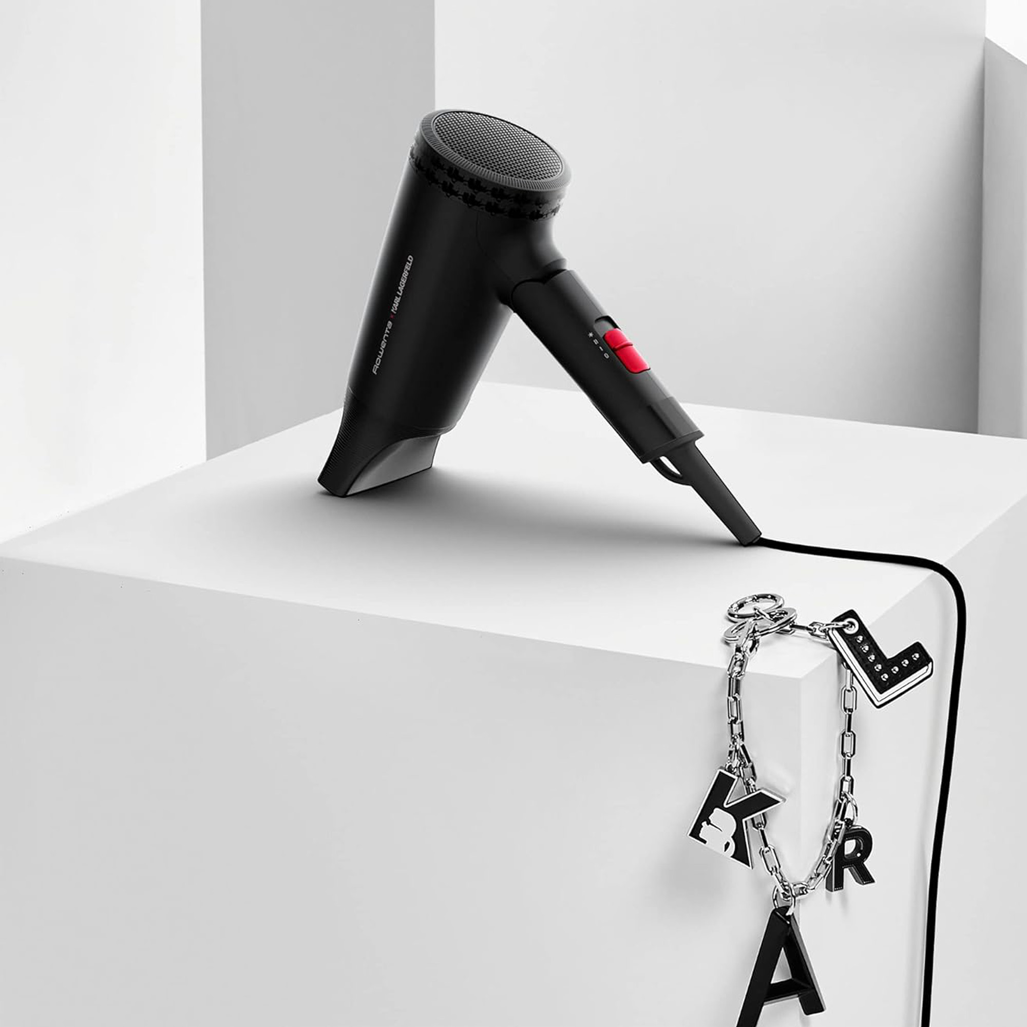 Fen za kosu Rowenta x Karl Lagerfeld CV184LF0 Express Style