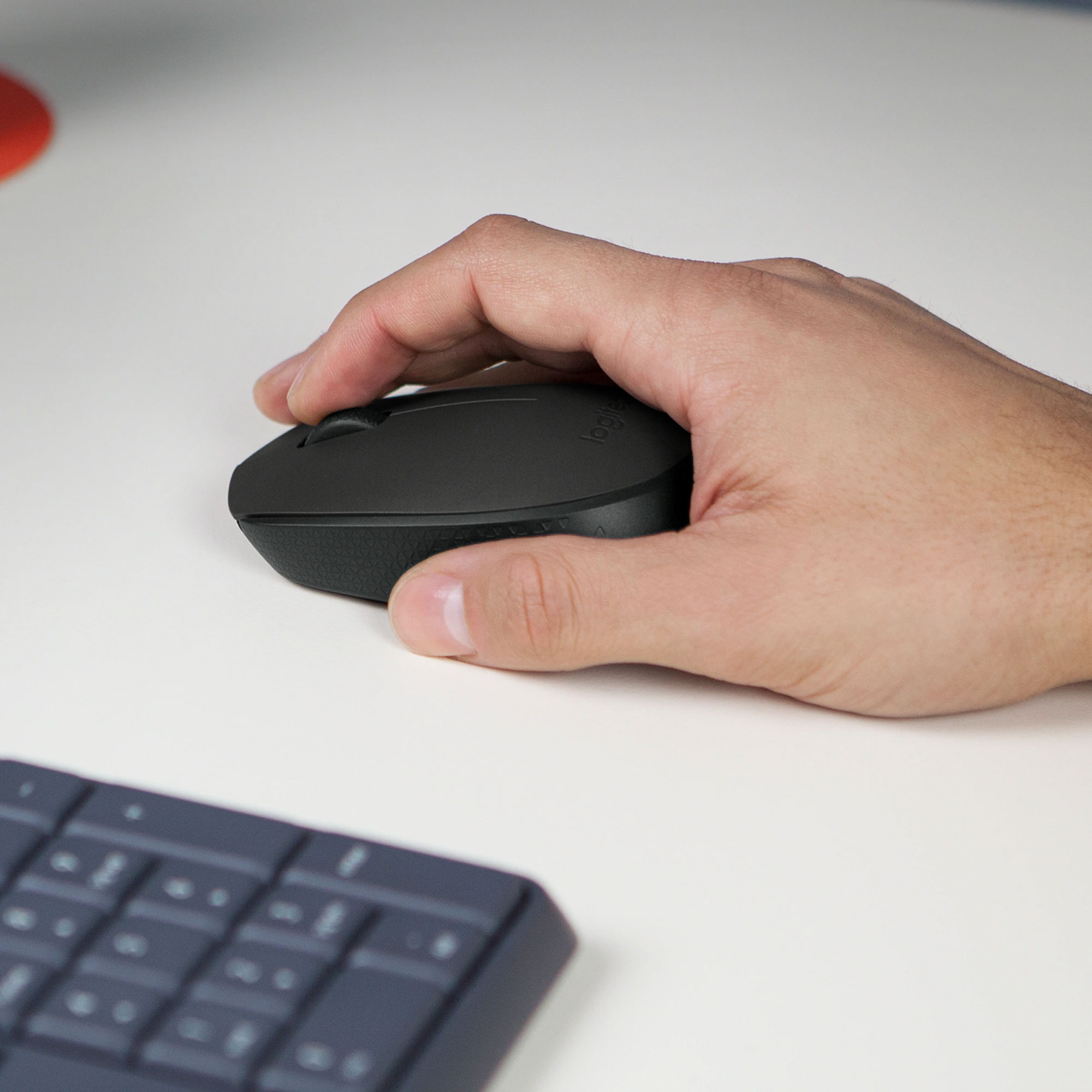 Miš Logitech M171