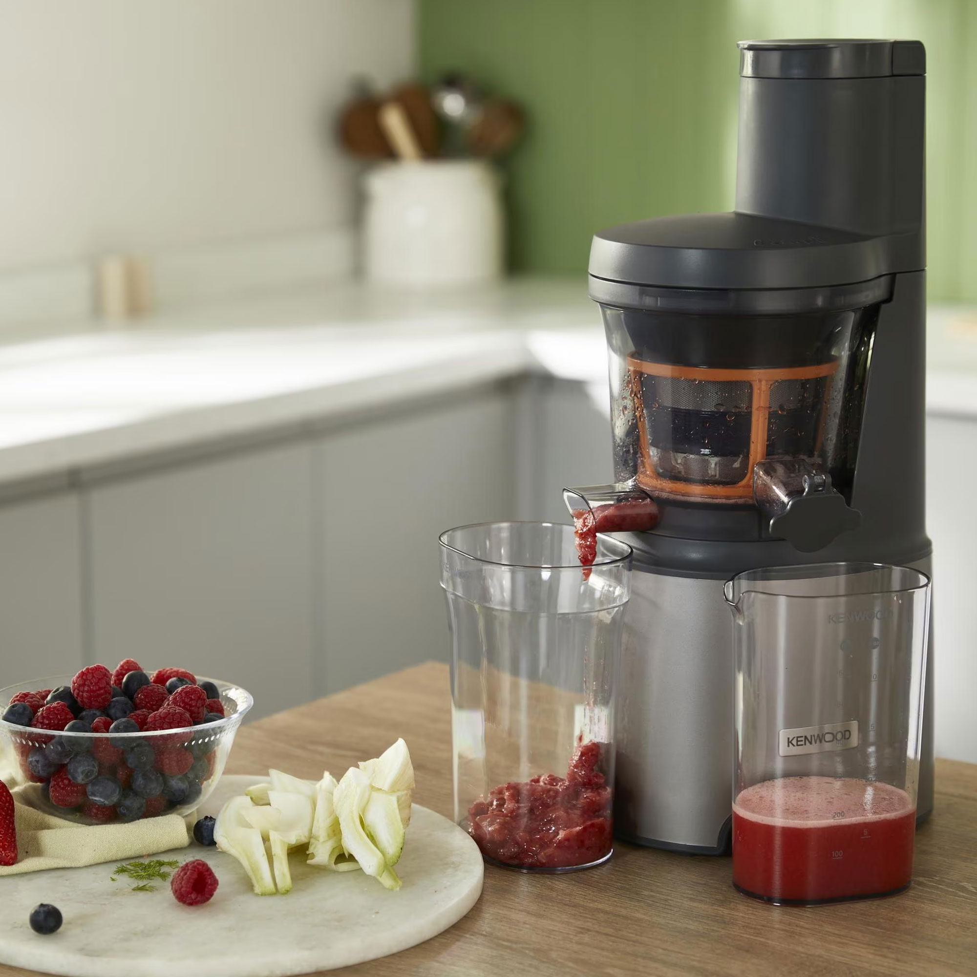 Sokovnik Kenwood PureJuice Pro XL JMP85.000SI Slow Juicer