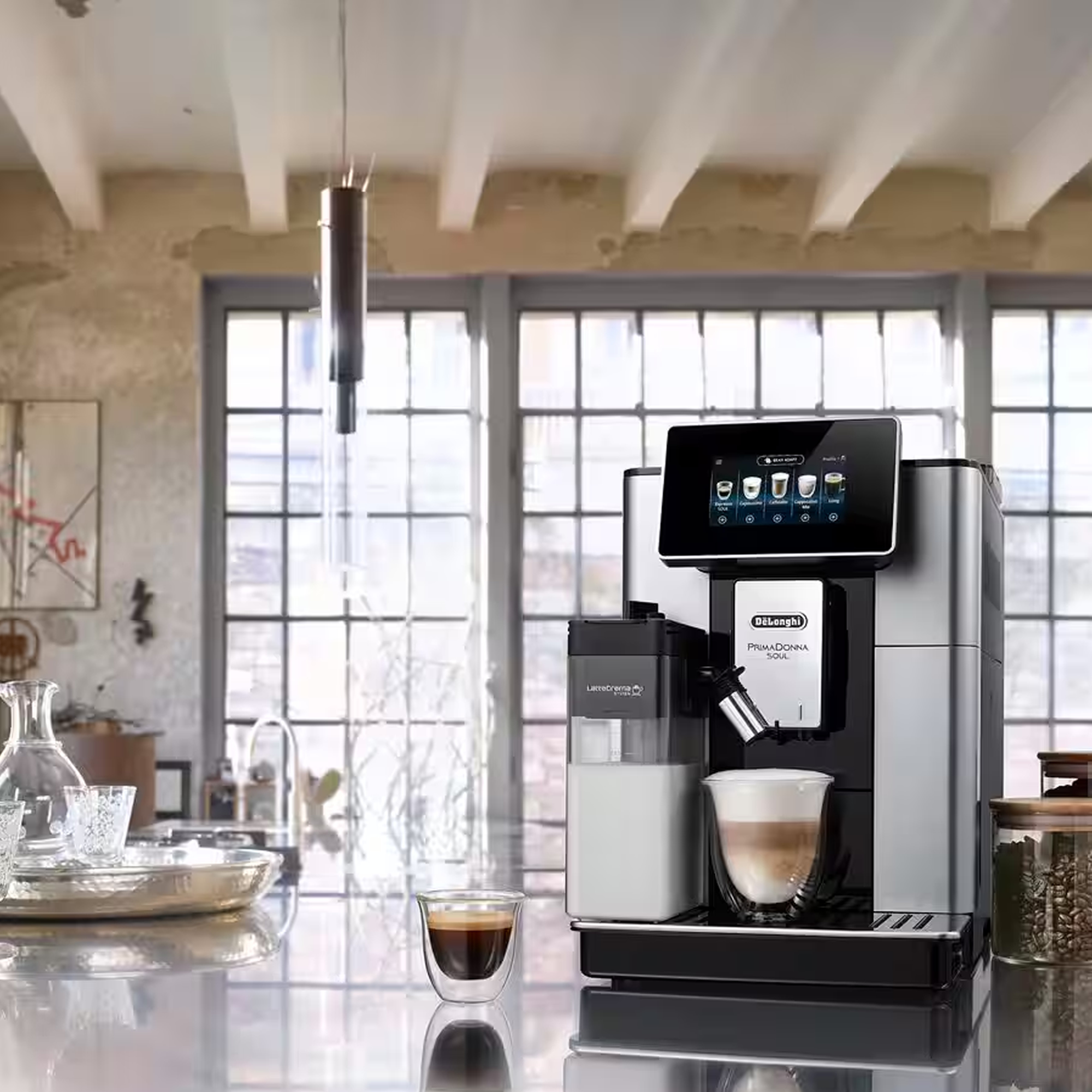 Automatski aparat za kafu DeLonghi ECAM610.55 SB PrimaDonna Soul