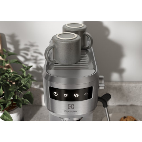 Aparat za kafu Electrolux E6EC1-6ST