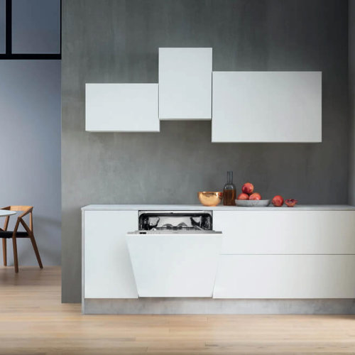 Ugradbena mašina za suđe Whirlpool WI 7020 P