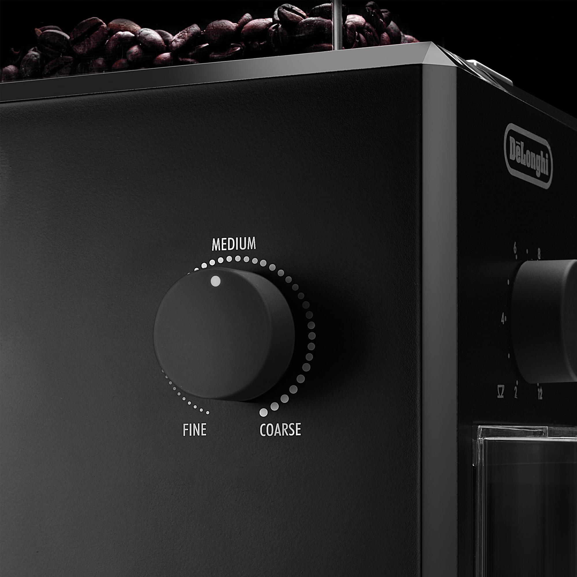 Mlin za kafu DeLonghi KG79 Black