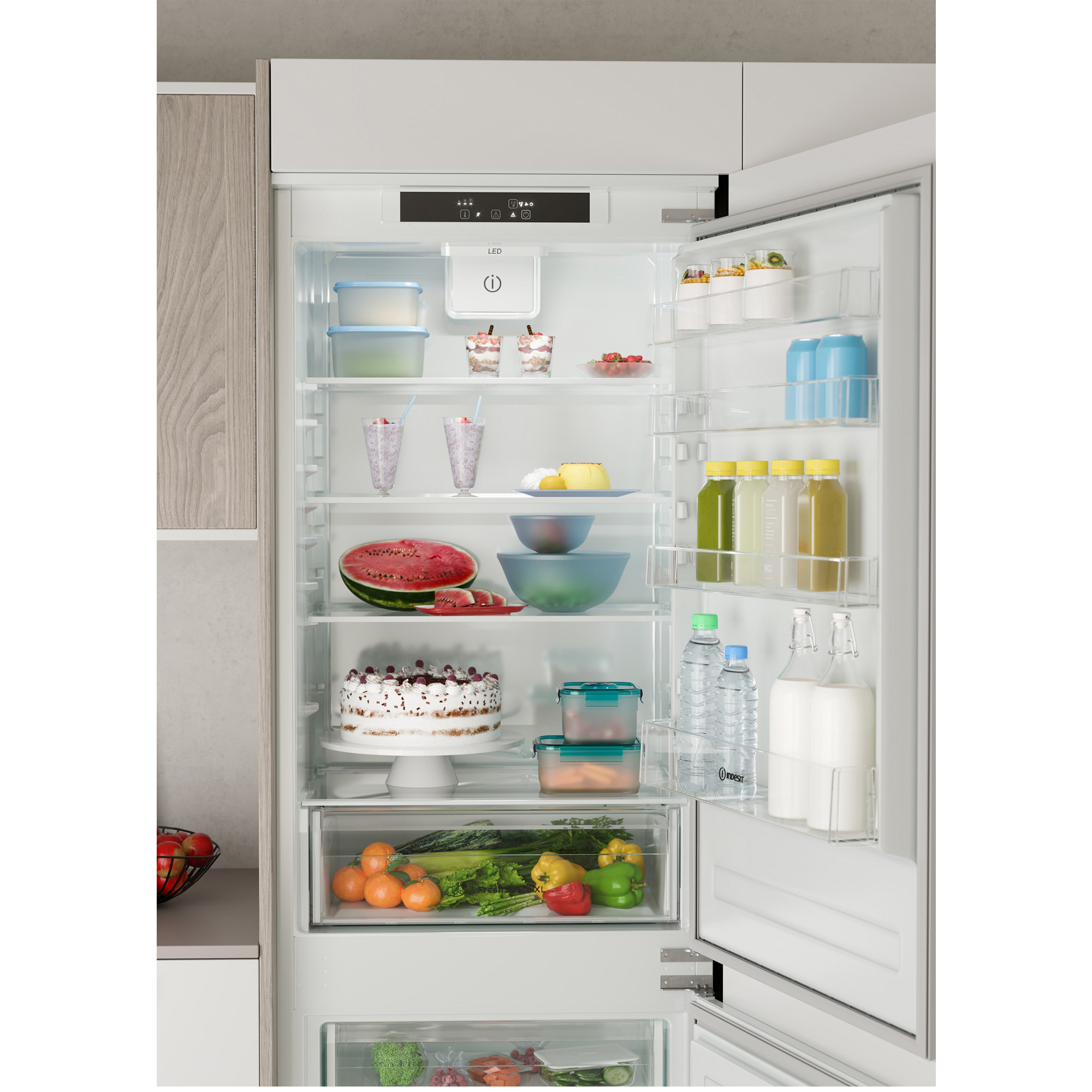 Ugradbeni frižider Indesit BI18DC2