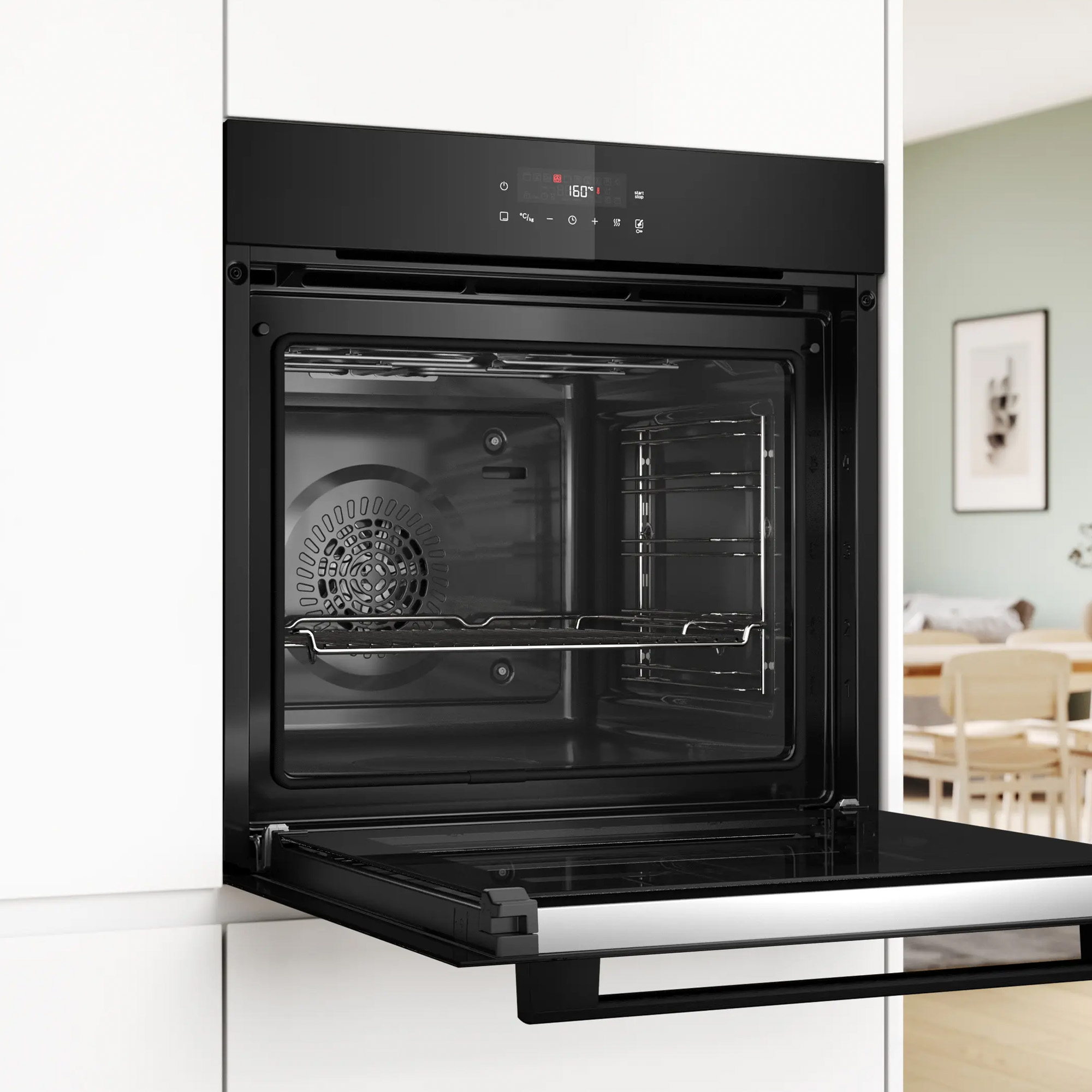 Ugradbena pećnica Bosch HBA572BB4